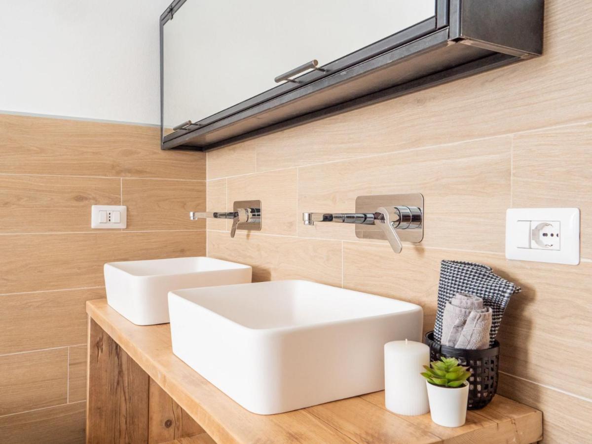 The Best Rent - Gorgeous Two-bedroom Close To Cinque Giornate Square